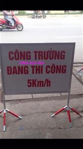 Biển báo công trường đang thi công 5km/h